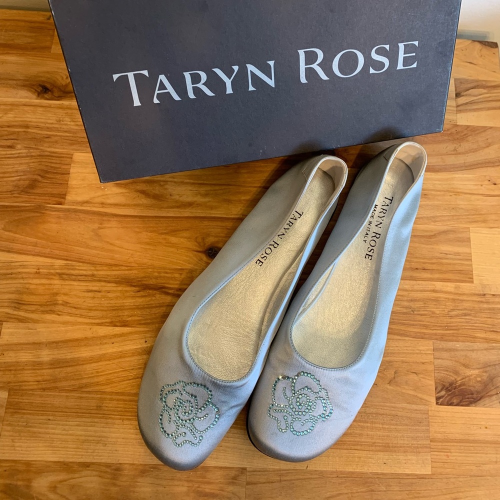 Taryn Rose Beth Satin Flats in Light Blue, Size 41M